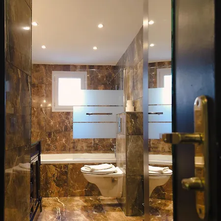 Les Voyageurs 3* Bastia (Corsica)