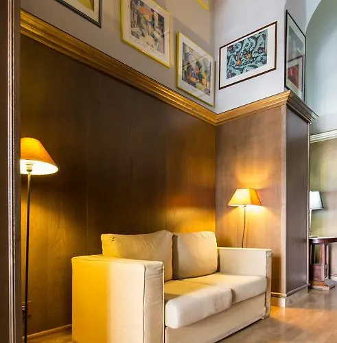 Hotel Les Voyageurs Bastia (Corsica)