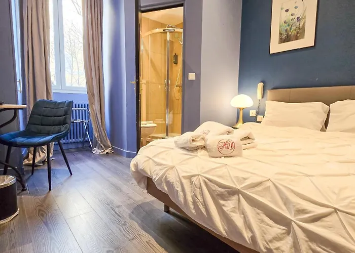 ホテル Les Voyageurs 3*