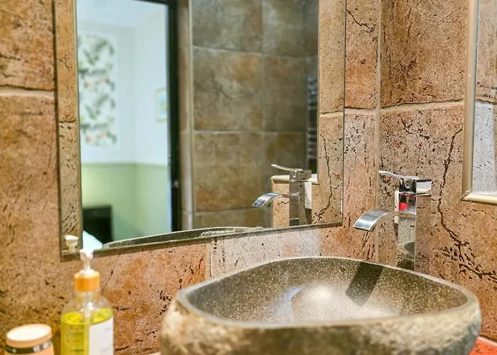 ホテル Les Voyageurs バスティア