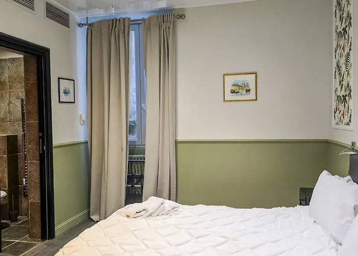 Les Voyageurs バスティア